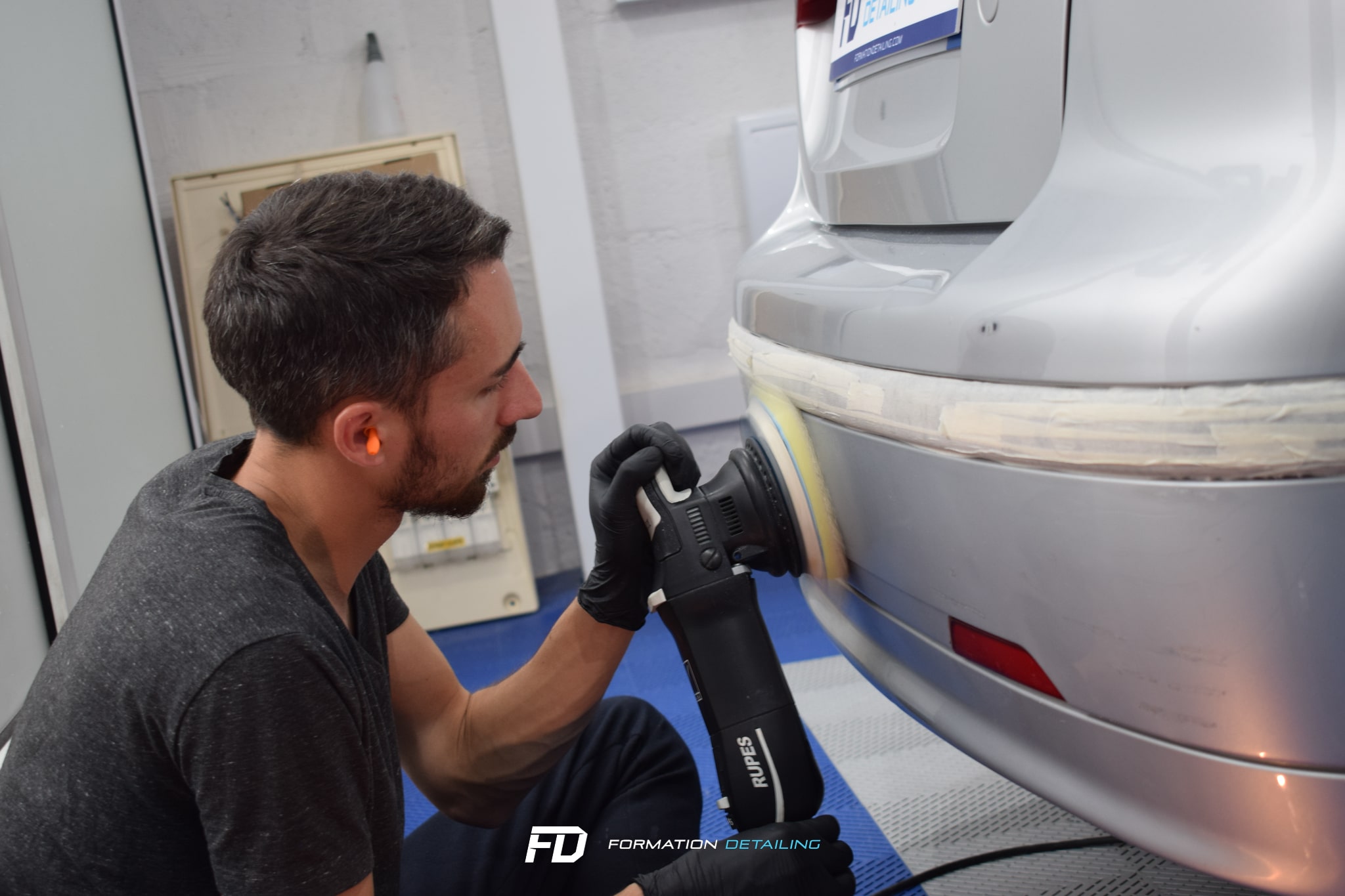 faire du polissage de carrosserie