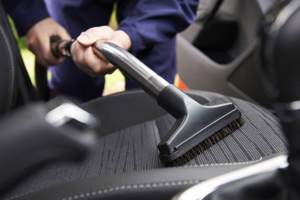 En quoi le polissage est il cruciale dans le detailing