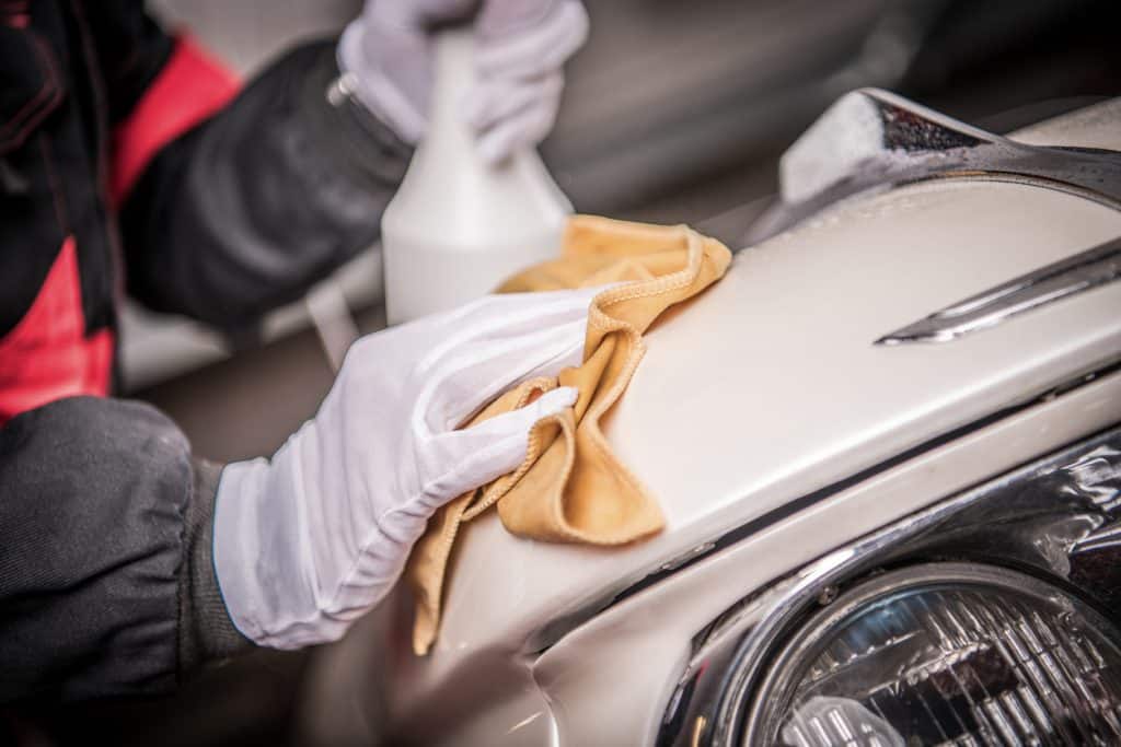 Car staging pour voitures anciennes : conseils et astuces